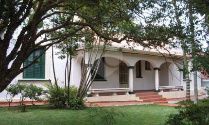 Casa Estilo Colonial no Horto Florestal Venda e Locação