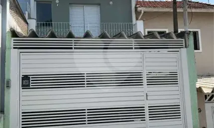 Casa com 3 quartos à venda na Rua Gurupatuba, 24, Tucuruvi, São Paulo