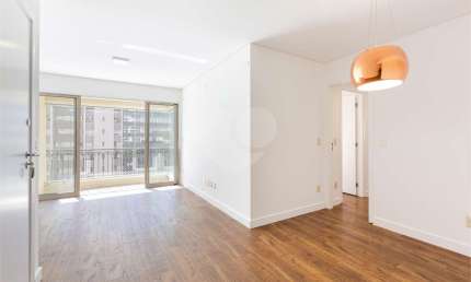 Apartamento com 3 quartos à venda ou para locação em jardim das acácias - sp