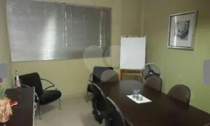 Prédio comercial à venda no Jardim Paraíso com 2 andares