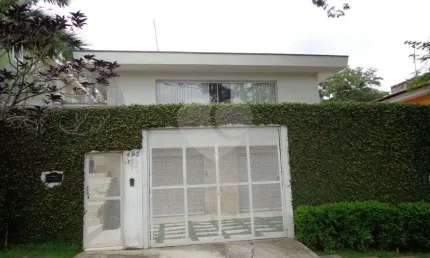 Maravilhosa casa térrea totalmente isolada à venda no jardim são bento