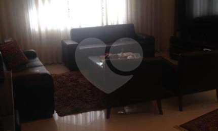 Casa com 3 quartos à venda na Rua Domingos Silva, 176, Penha, São Paulo