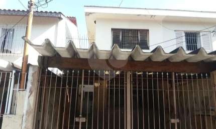 Ótimo sobrado Tremembé,  156 metros, boa localização, rua residencial,