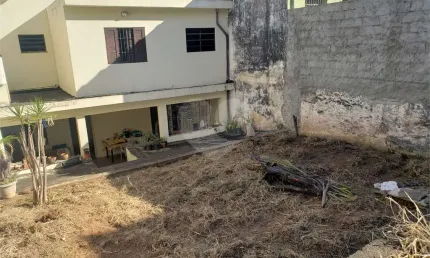 Casa com 4 quartos à venda na Rua Altinópolis, Santana, São Paulo