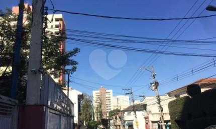 Predio comercial de 4 andares a 1 km do metro santana