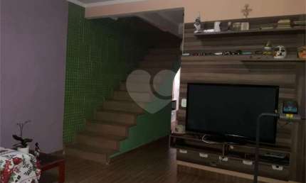 Casa com 2 quartos à venda na Rua Liberal Bruant, 11, Campo Limpo, São Paulo