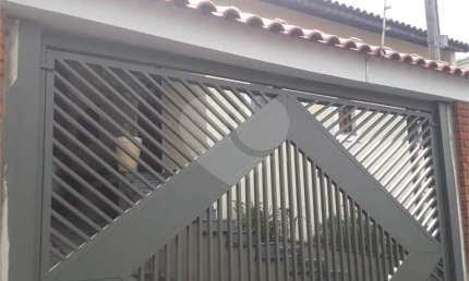 Sobrado com excelente terreno- Otimo para Construtores