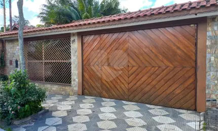 Casa com 4 quartos à venda na Rua Padre Fidélis Willi, 50, Vila Irmãos Arnoni, São Paulo