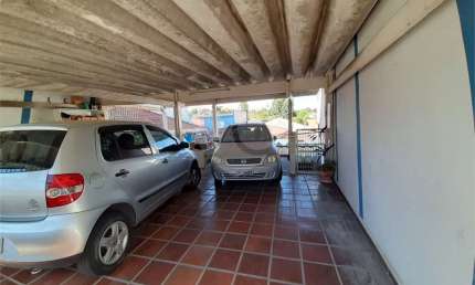 Casa com 3 quartos à venda na Rua Humberto Bortolo, 340, Tremembé, São Paulo