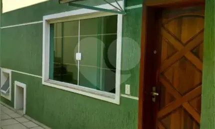 Condomínio novo no Lauzane com duas suítes e uma vaga