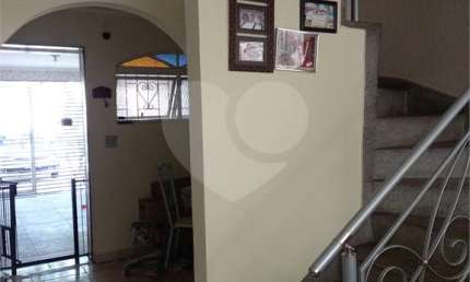 Sobrado de 3 quartos 1 suíte 1 vaga residencial ou comercial no Jaçanã