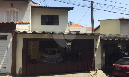 sobrado de 3 dormitorios a 700 metro do trimais da av tucuruvi