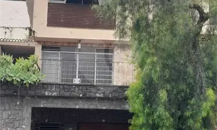 Casa com 3 quartos à venda na Rua Altinópolis, Santana, São Paulo