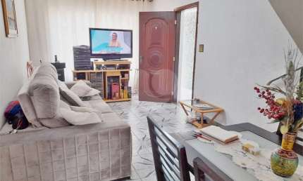 Casa com 3 quartos à venda na Rua Helvídio Gouveia, 81, Água Fria, São Paulo