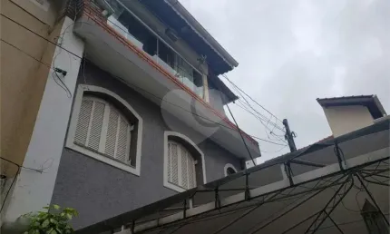 Casa com 3 quartos à venda na Rua Vitório Compri, 17, Belém, São Paulo