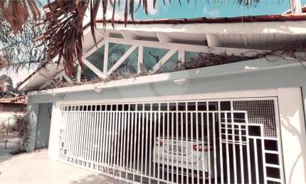 Casa com 3 quartos à venda na Rua Alexandre Monteiro, 95, Tremembé, São Paulo