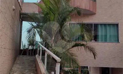 Casa com 3 quartos à venda na Rua Manuel de Mata Sá, 100, Itaquera, São Paulo
