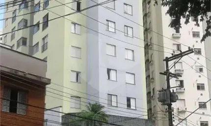 Apartamento a venda com 2 quartos - 55 metros.- Praça da Arvore