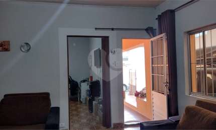 OPORTUNIDADE Casa com 3 dormitórios na Vila Guilherme