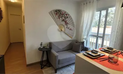 Apartamento para Alugar na Vila Maria Alta com 02 Quartos por R$ 1.600,00