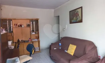 Casa térrea com 3 quartos à venda em vila nivi - sp