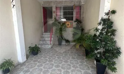 Casa com 2 quartos à venda na Rua Elpídio Gonzales, 112, Itaquera, São Paulo
