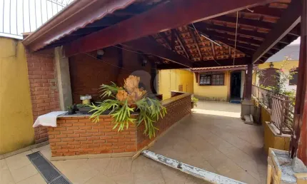 Sobrado de 4 quartos 1 suíte 2 vagas na Vila Ede/ Vila Guilherme