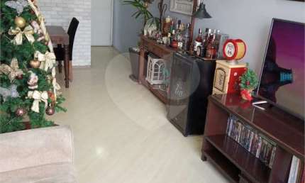 Apartamento localizado no Mandaqui com 2 dormitórios e uma vista deslumbrante.