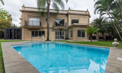 Casa à venda com 4 quartos em  ALTO DE PINHEIROS com 730 m²