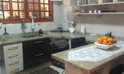 Excelente Sobrado para Venda com 125,00 m² localizado no Bairro de Tremembé.