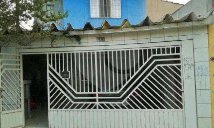 SOBRADO A VENDA NA SANTA TERESINHA, - 3 DORMS (1 SUÍTE), CHURRASQUEIRA E 2 VAGAS DE GARAGEM