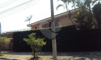 Sobrado jardim frança | 370m² | 4 suítes | 4 vagas | excelente localização