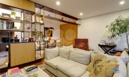 Apartamento com 135m² com 3 quartos e 3 vagas com piscina Sumaré Perdizes