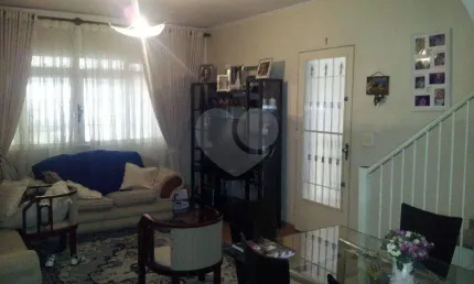 SOBRADO A VENDA NA VILA LEONOR - PRÓX. AV. CONCEIÇÃO - 3 DORMS, CHURRASQUEIRA E 2 VAGAS DE GARAGEM