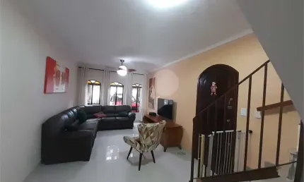 Sobrado à venda no Tucuruvi, em localização privilegiada, a 3 minutos do Shopping Metrô Tucuruvi