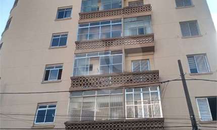 Apartamento em Santana ao lado do Supermercado Pastorinho