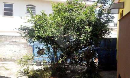 CASA COM 2 MORADIAS A VENDA NO HORTO FLORESTAL - VALE MAIS O TERRENO