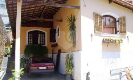 SOBRADO A VENDA NA V. VITÓRIO MAZZEI - PRÓX. AV. ENG. CAETANO ÁLVARES - 2 DORMS (1 SUÍTE) E 6 VAGAS