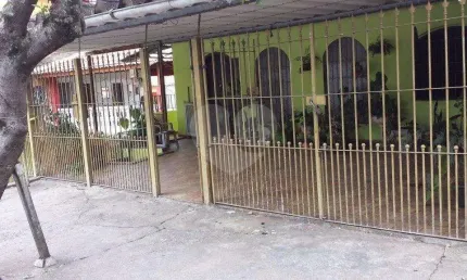 Casa com 3 quartos à venda na Avenida Maria Luiza Americano, 2574, Itaquera, São Paulo