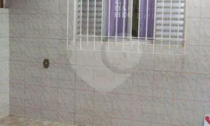 Casa com 2 quartos à venda na Rua Francisco Escobar, 195, Imirim, São Paulo
