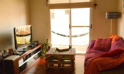 APARTAMENTO COM 60M2 A VENDA NA VILA AURORA - 2 DORMS E 1 VAGA DE GARAGEM
