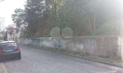 Espetacular Terreno com Frente para duas Ruas,Ótimo para Construção de Condomínio de Alto Padrão!!