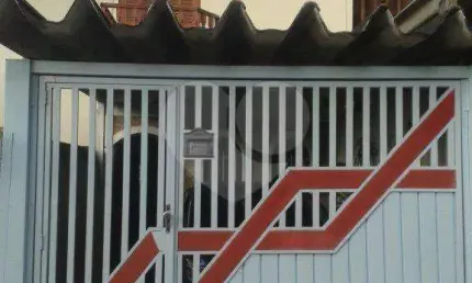 SOBRADO A VENDA NO JARDIM TREMEMBÉ - 2 DORMITÓRIOS, DEPENDÊNCIA DE EMPREGADA E 1 VAGA DE GARAGEM