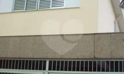 SOBRADO A VENDA NO JARDIM JAPÃO - 3 DORMITÓRIOS (1 SUÍTE) E 2 VAGAS DE GARAGEM
