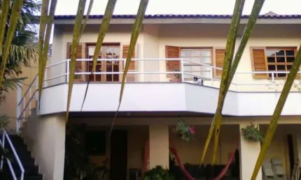 SOBRADO MARAVILHOSO A VENDA NO JD. VIRGÍNIA BIANCA - 4 DORMS (2 SUÍTES) E 4 VAGAS DE GARAGEM