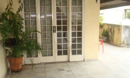 Casa várias moradias a venda no bairro chora menino - boa para investidores