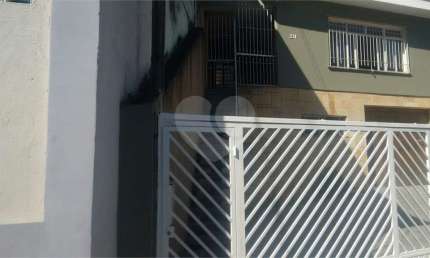 Casa com 3 quartos à venda na Rua Ivolândia, 211, Horto Florestal, São Paulo