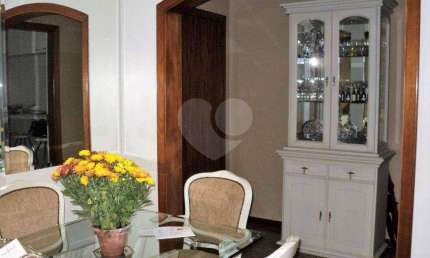Oportunidade Imperdível. Apartamento com Vista Privilegiada da Serra da Cantareira