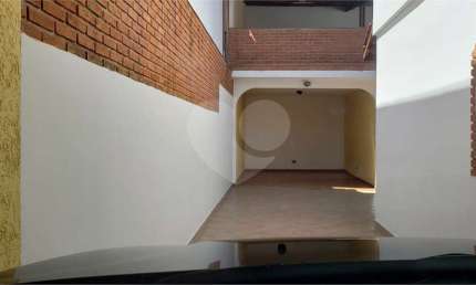 Casa com 3 quartos à venda na Rua Carlos Aprile, 36, Tremembé, São Paulo