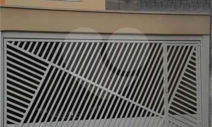 Casa de 3 Dormitórios com 150m² para Locação no Jardim Ester